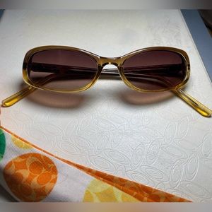 2007 coach crush sunglasses